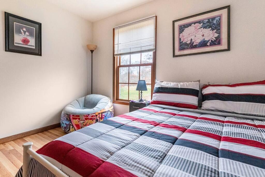 Cheerful Pocono Home Away From Home Albrightsville Exterior foto