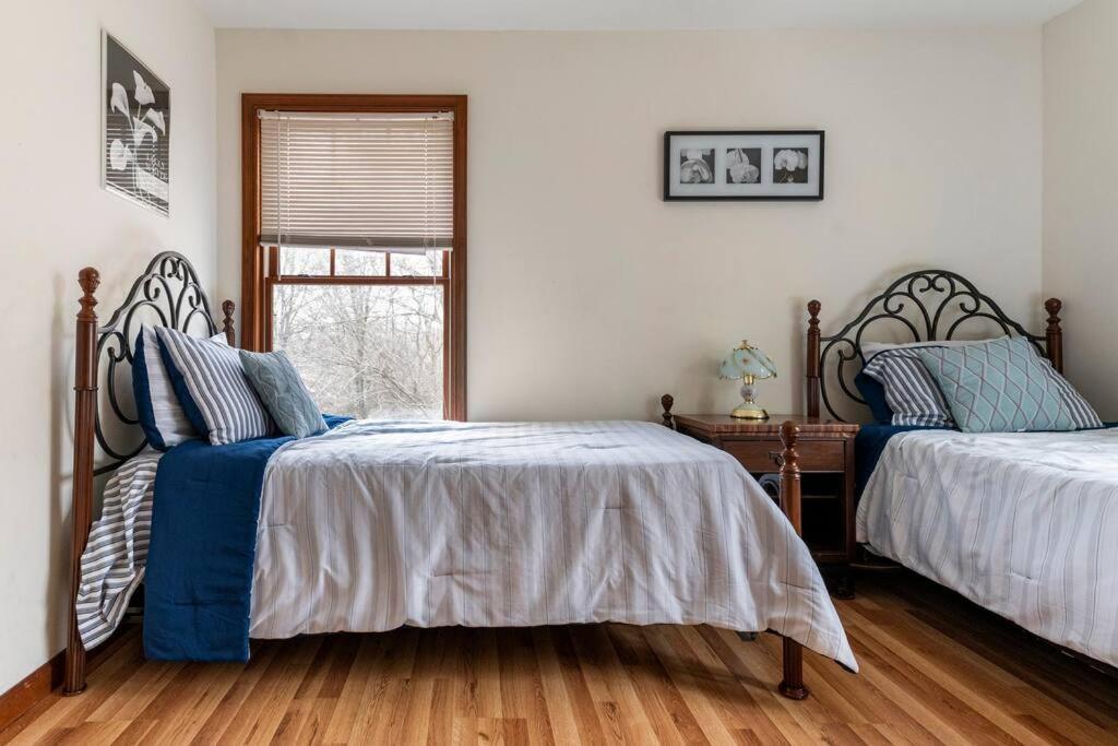 Cheerful Pocono Home Away From Home Albrightsville Exterior foto